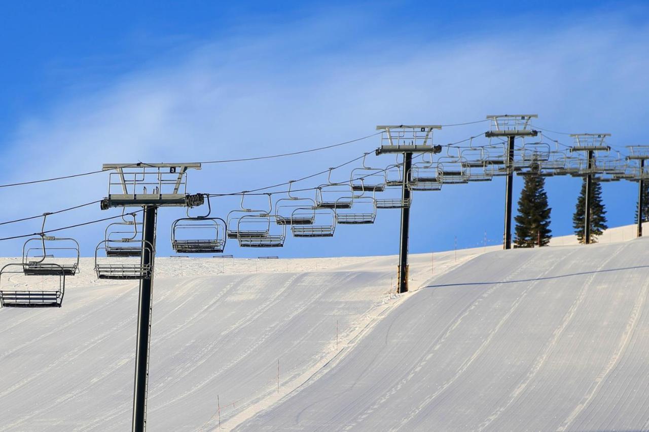 Snowpeak Oasis Villa Truckee Bagian luar foto